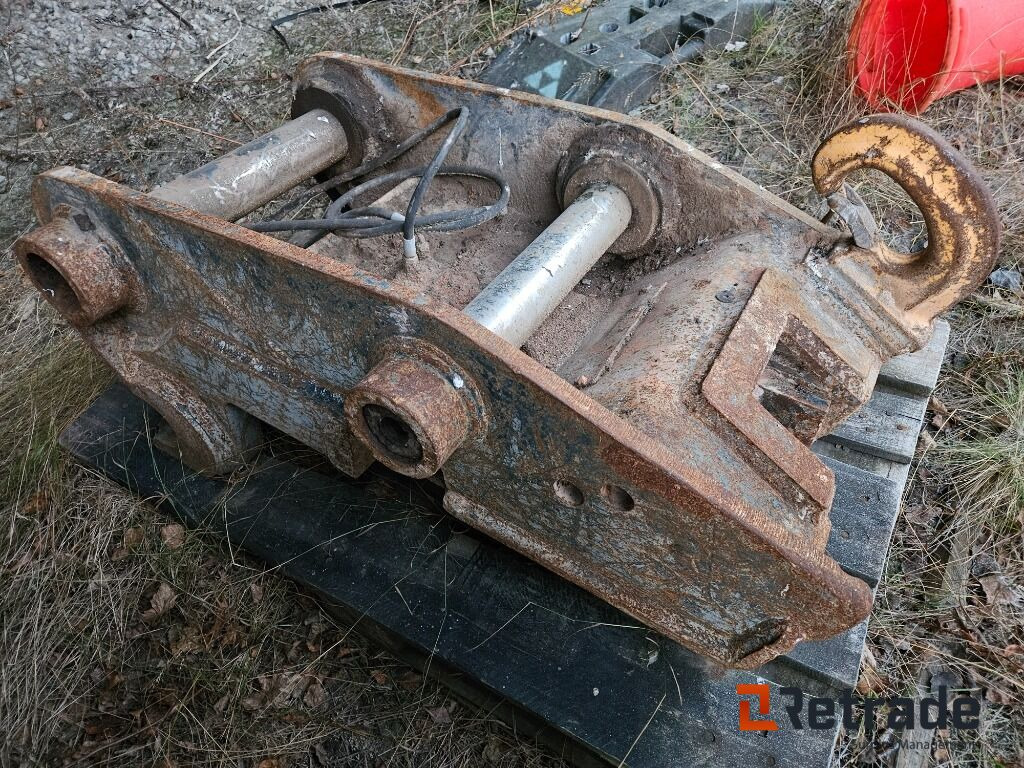 Hydrauliskt redskapsfäste Caterpillar 330 - Строителна техника: снимка 3 Hydrauliskt redskapsfäste Caterpillar 330 - Строителна техника: снимка 3