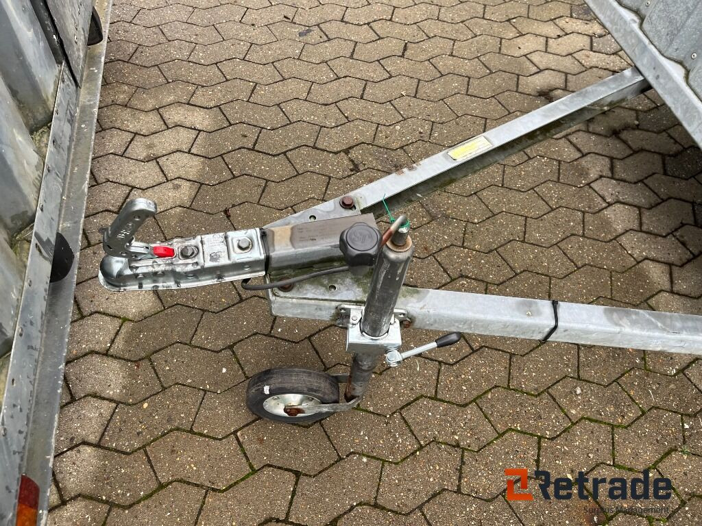 Trailer Variant Lukket Materiale trailer METAL - Затворена каросерия ремарке: снимка 3 Trailer Variant Lukket Materiale trailer METAL - Затворена каросерия ремарке: снимка 3