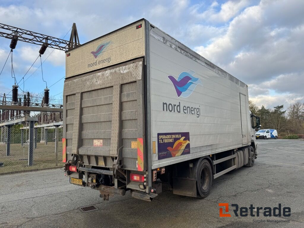 VOLVO FM 330 4X2 - Камион фургон: снимка 3 VOLVO FM 330 4X2 - Камион фургон: снимка 3