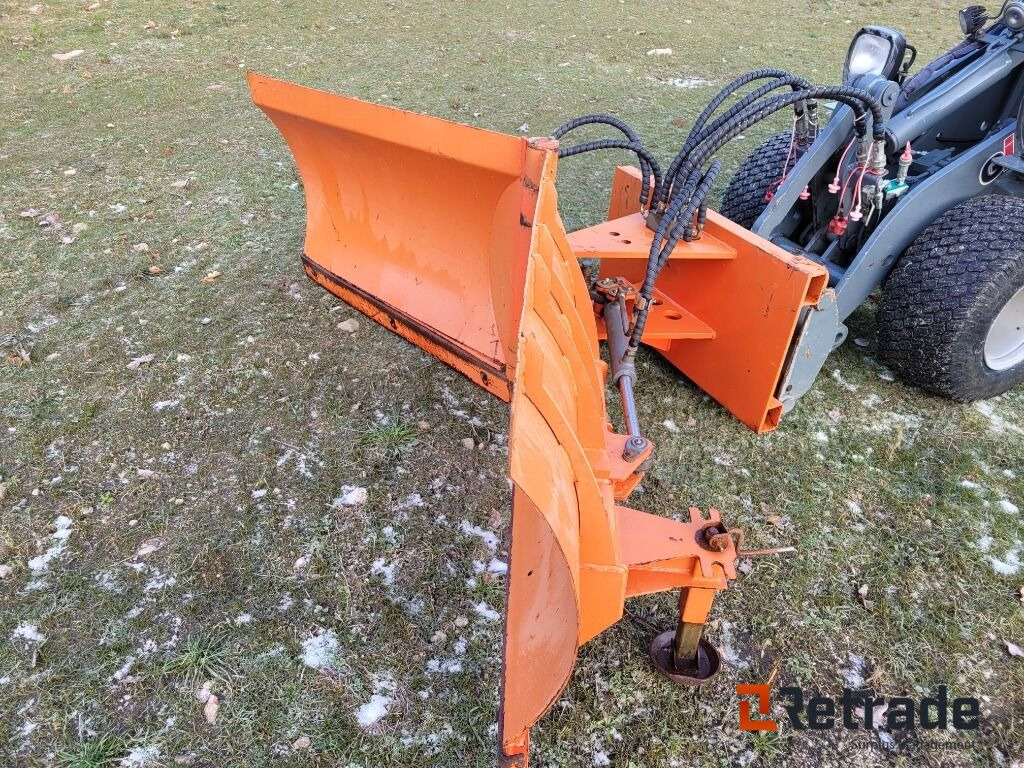 Vikplog med Trima fäste 240 cm - Гребло за сняг: снимка 1 Vikplog med Trima fäste 240 cm - Гребло за сняг: снимка 1