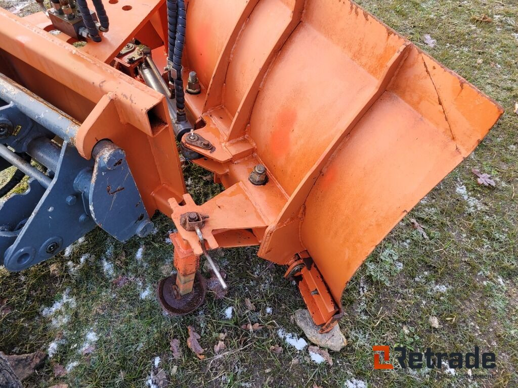 Vikplog med Trima fäste 240 cm - Гребло за сняг: снимка 5 Vikplog med Trima fäste 240 cm - Гребло за сняг: снимка 5