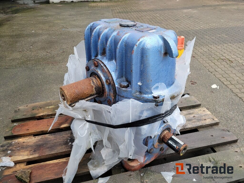 Vinkelväxel Renold Limited - Скоростна кутия за Строителна техника: снимка 1 Vinkelväxel Renold Limited - Скоростна кутия за Строителна техника: снимка 1