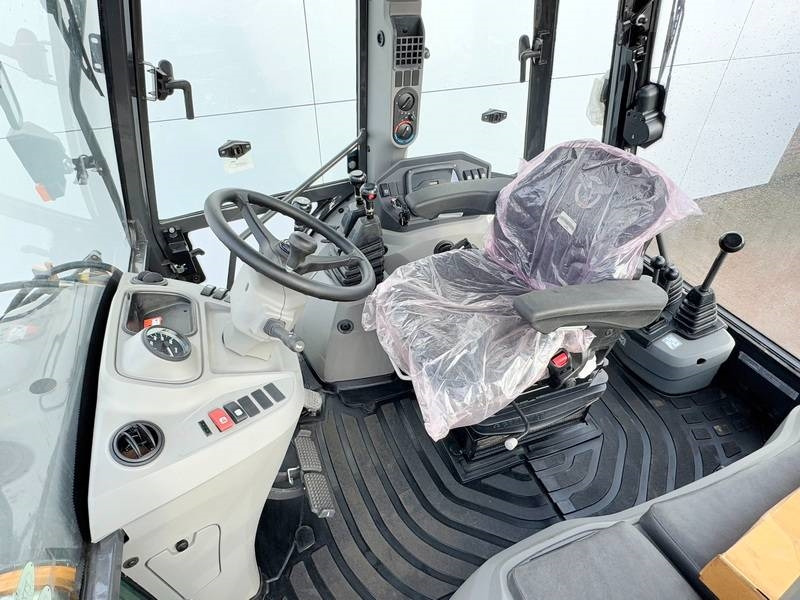 Case 570SV 4WD - 4/1 Bucket / Telescopic Boom / AC - Багер-товарач: снимка 5 Case 570SV 4WD - 4/1 Bucket / Telescopic Boom / AC - Багер-товарач: снимка 5