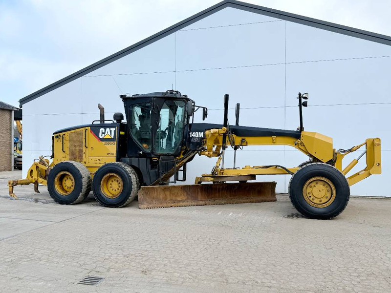 Cat 140M AWD 6x6 VHP Plus - Snowblade/ Ripper - Грейдер: снимка 4 Cat 140M AWD 6x6 VHP Plus - Snowblade/ Ripper - Грейдер: снимка 4