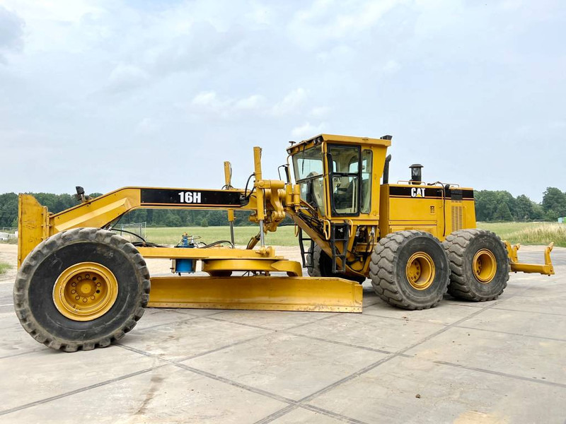 Cat 16H + RIPPER - Грейдер: снимка 1 Cat 16H + RIPPER - Грейдер: снимка 1