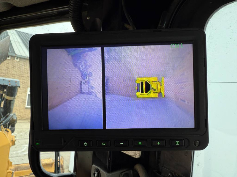 Булдозер Cat D6T LGP - 360° Camera / Ripper Valve / Airco: снимка 12