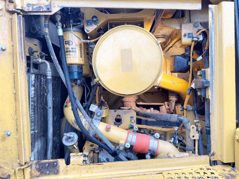 Булдозер Cat D6T LGP - Dutch Machine / Camerea / CE + EPA / AC: снимка 19 Булдозер Cat D6T LGP - Dutch Machine / Camerea / CE + EPA / AC: снимка 19