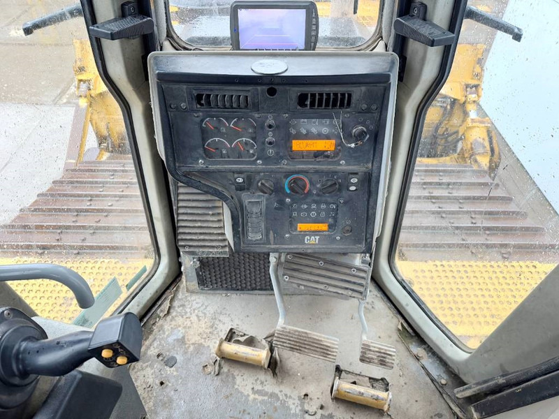 Булдозер Cat D6T LGP - Dutch Machine / Camerea / CE + EPA / AC: снимка 7 Булдозер Cat D6T LGP - Dutch Machine / Camerea / CE + EPA / AC: снимка 7