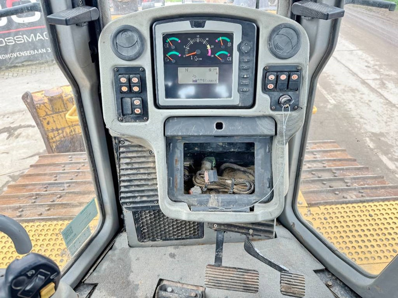 Булдозер Cat D6T - Ripper / EPA Certified: снимка 7