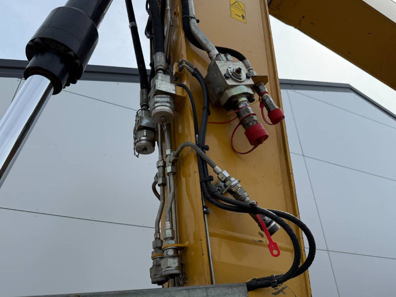 Колесен багер Cat M316F - Quick Coupler / Triple Boom / Auto Lube: снимка 12
