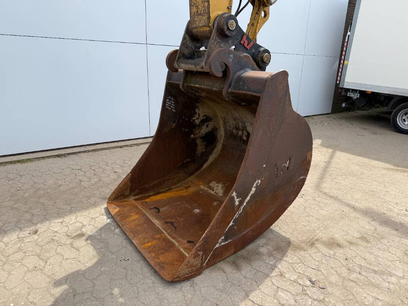 Колесен багер Cat M316F - Quick Coupler / Triple Boom / Auto Lube: снимка 14