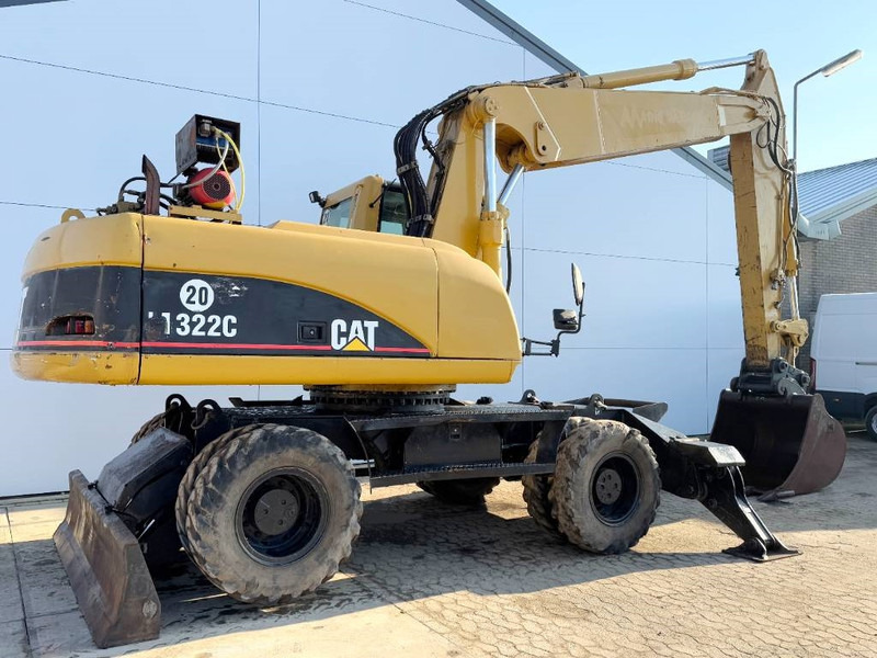 Cat M322C - German Machine / Triple Boom - Колесен багер: снимка 5 Cat M322C - German Machine / Triple Boom - Колесен багер: снимка 5