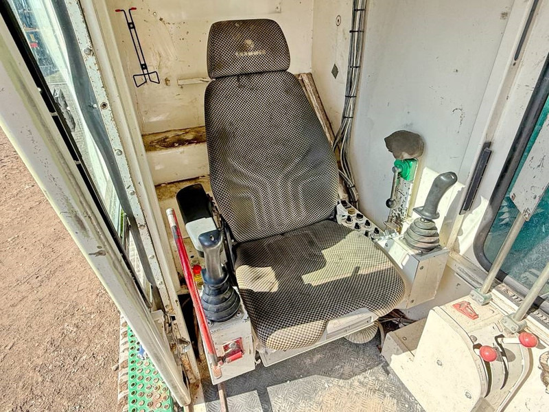 Пробивна машина Hitachi KH150GLS-2 - 30.3m Drill / Powerpack / Hydr Tracks: снимка 8 Пробивна машина Hitachi KH150GLS-2 - 30.3m Drill / Powerpack / Hydr Tracks: снимка 8