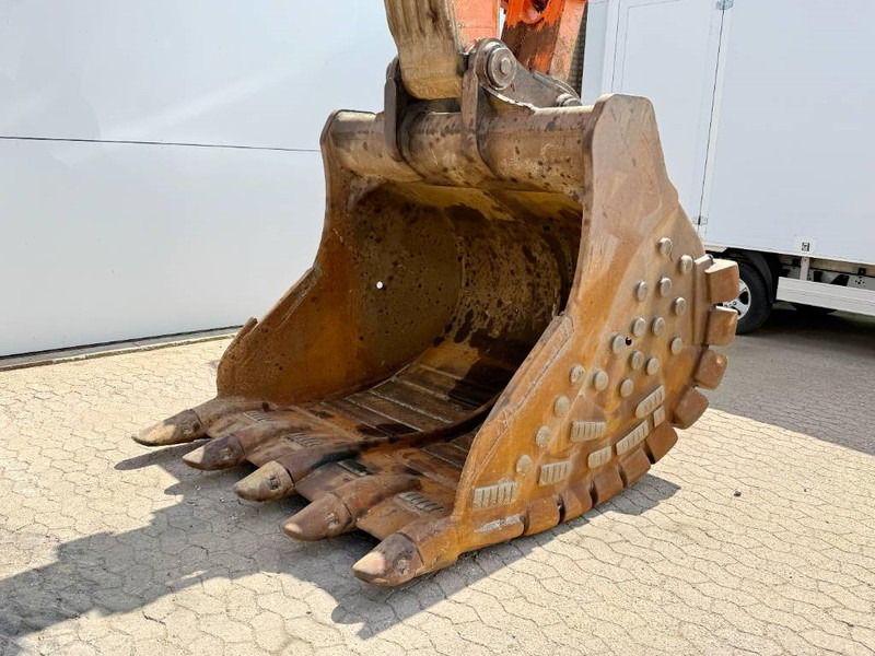Верижен багер Hitachi ZX490LCH-6 - Top Condition / Hammer Lines: снимка 16