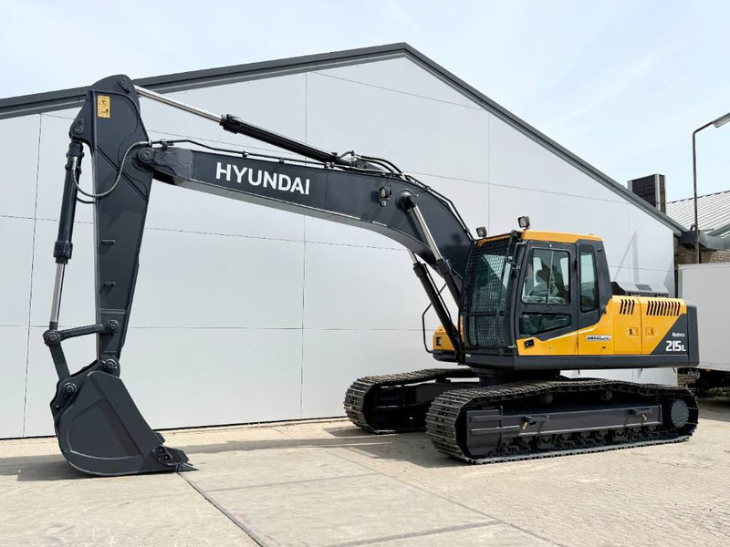 Hyundai R215L Smart Plus *2025 Model* - New / Unused - Верижен багер: снимка 2 Hyundai R215L Smart Plus *2025 Model* - New / Unused - Верижен багер: снимка 2