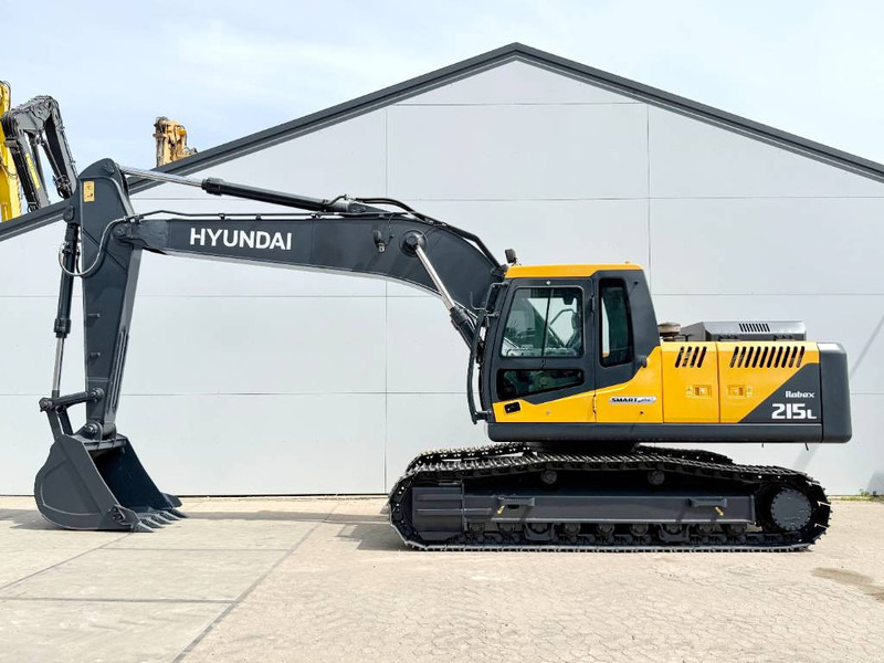 Hyundai R215L Smart Plus *2025 Model* - New / Unused - Верижен багер: снимка 1 Hyundai R215L Smart Plus *2025 Model* - New / Unused - Верижен багер: снимка 1