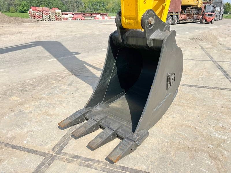 Багер JCB 245 HDLR - New / Unused / 16 Meter Long Reach: снимка 11