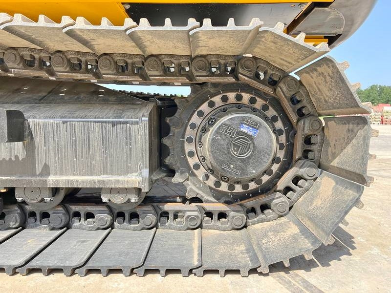 Багер JCB 245 HDLR - New / Unused / 16 Meter Long Reach: снимка 13