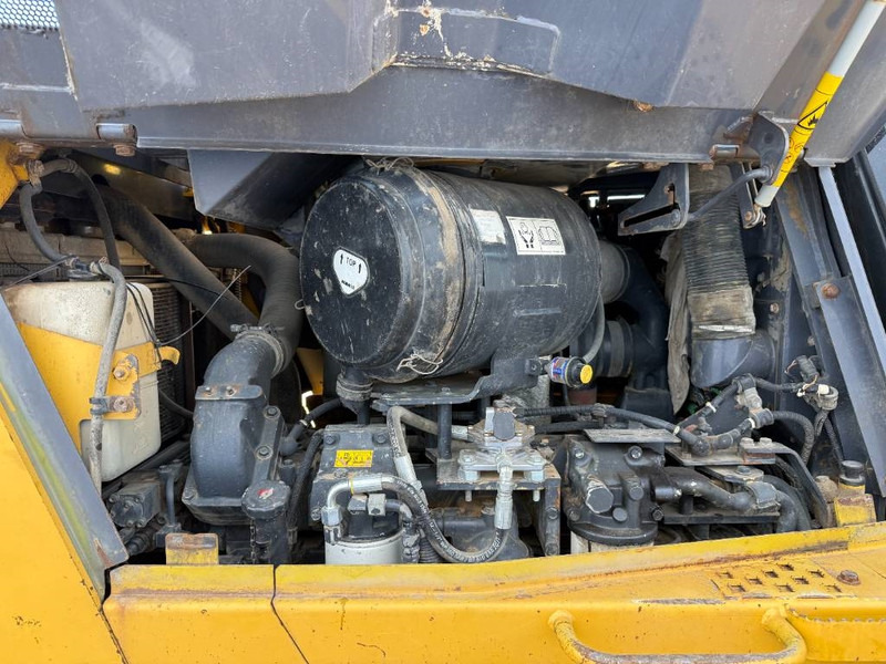 Булдозер Komatsu D85PX-15E0 - Top Condition / Airco: снимка 18