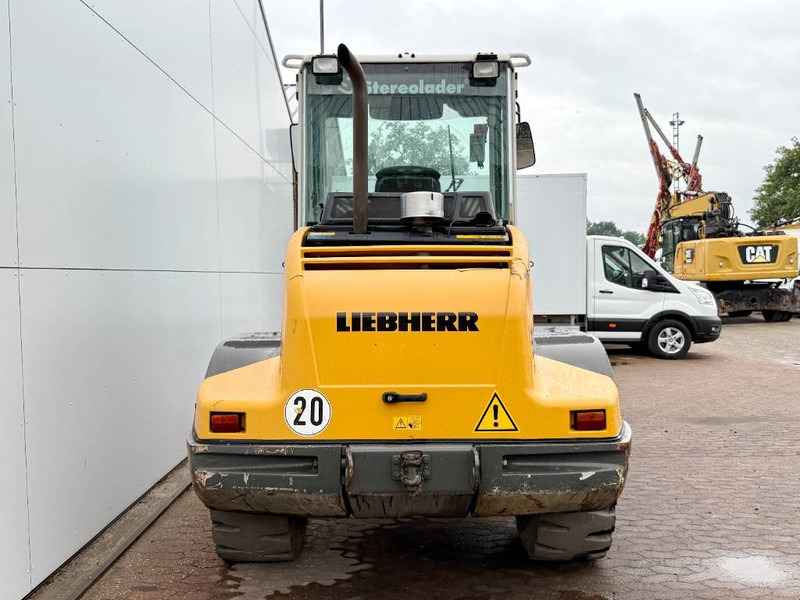 Liebherr L509 Stereo - German Machine / Automatic Greasing - Колесен товарач: снимка 4 Liebherr L509 Stereo - German Machine / Automatic Greasing - Колесен товарач: снимка 4