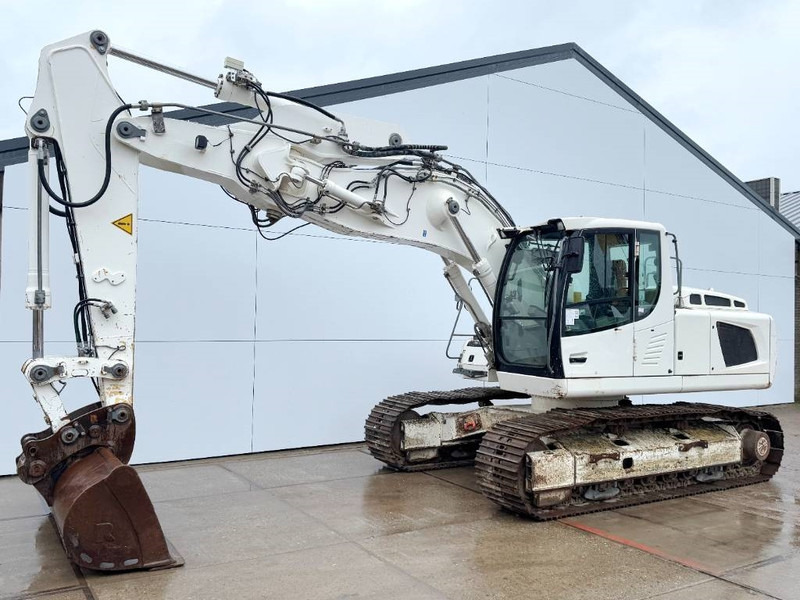 Liebherr R906LC - 2 Buckets Included / Quick Coupler - Верижен багер: снимка 2 Liebherr R906LC - 2 Buckets Included / Quick Coupler - Верижен багер: снимка 2