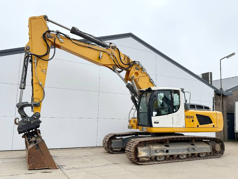 Liebherr R926LC - German Machine/ Oilquick / Tilting Bucket - Верижен багер: снимка 2 Liebherr R926LC - German Machine/ Oilquick / Tilting Bucket - Верижен багер: снимка 2