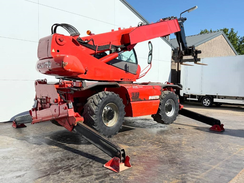 Manitou MRT2150+ Privilege - Mercedes-Benz Engine / 4x4x4 - Телескопичен товарач: снимка 4 Manitou MRT2150+ Privilege - Mercedes-Benz Engine / 4x4x4 - Телескопичен товарач: снимка 4