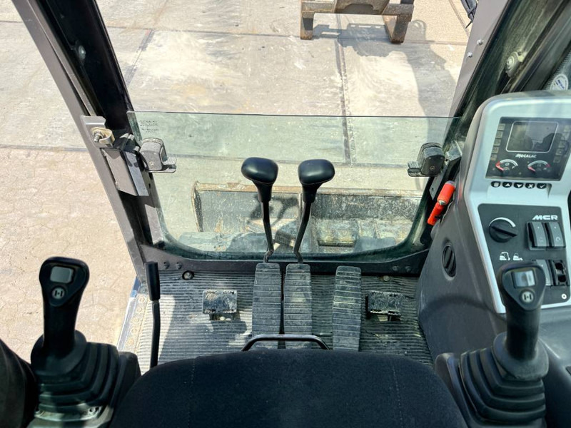 Мини багер Mecalac 8MCR - 6 Attachments Included! Auto Greasing: снимка 10