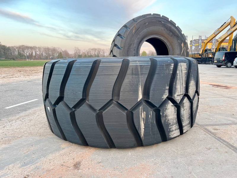 Michelin X Mine D2 45/65R45 Tyre x 2 - Гуми и джанти за Строителна техника: снимка 5 Michelin X Mine D2 45/65R45 Tyre x 2 - Гуми и джанти за Строителна техника: снимка 5