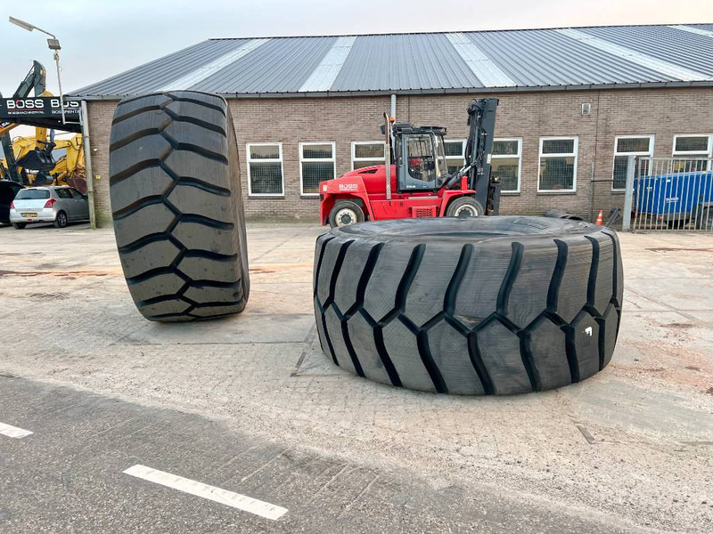 Michelin X Mine D2 45/65R45 Tyre x 2 - Гуми и джанти за Строителна техника: снимка 4 Michelin X Mine D2 45/65R45 Tyre x 2 - Гуми и джанти за Строителна техника: снимка 4
