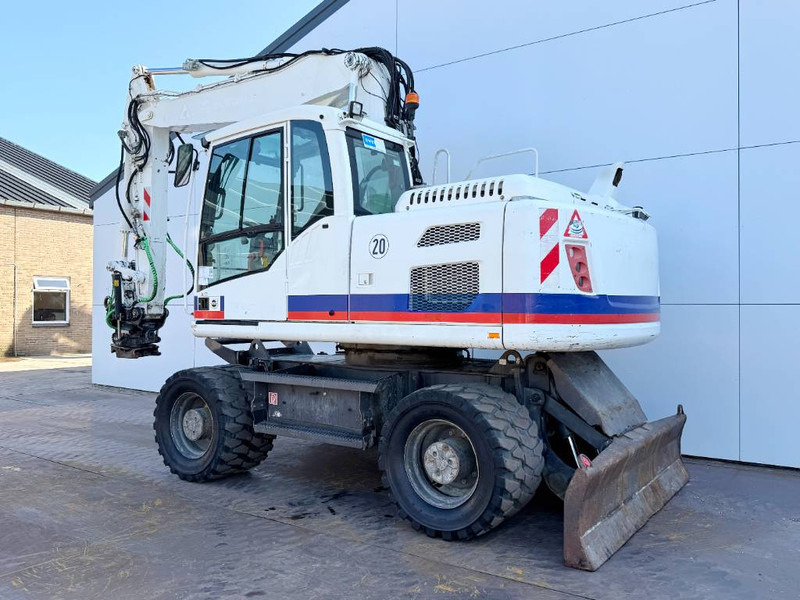Volvo EW160D - Tiltrotator / Triple Boom / Auto Lube - Колесен багер: снимка 3 Volvo EW160D - Tiltrotator / Triple Boom / Auto Lube - Колесен багер: снимка 3
