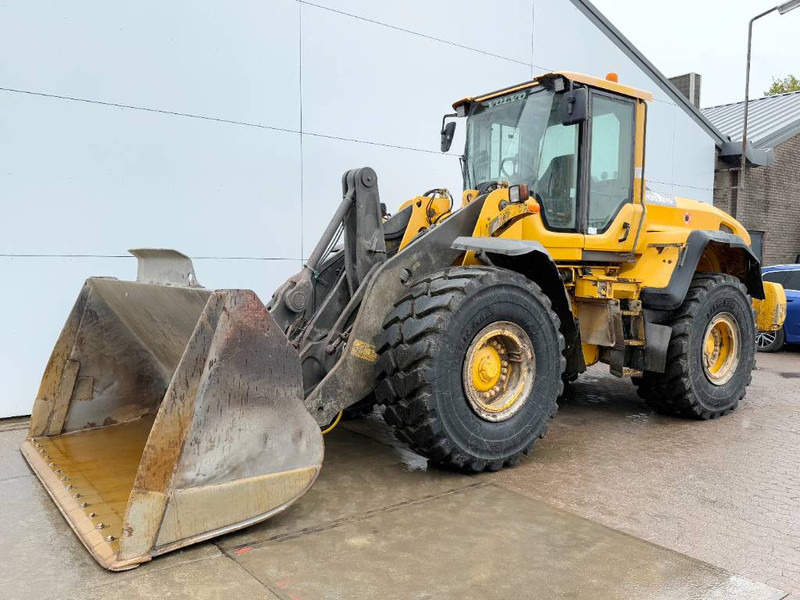 Volvo L120G - 3rd Function / Quick Coupler / Auto Lube - Колесен товарач: снимка 2 Volvo L120G - 3rd Function / Quick Coupler / Auto Lube - Колесен товарач: снимка 2