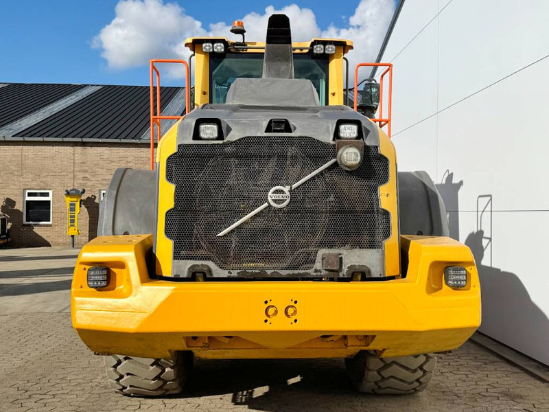 Volvo L120H - 3rd Function / Weight System - Колесен товарач: снимка 4 Volvo L120H - 3rd Function / Weight System - Колесен товарач: снимка 4
