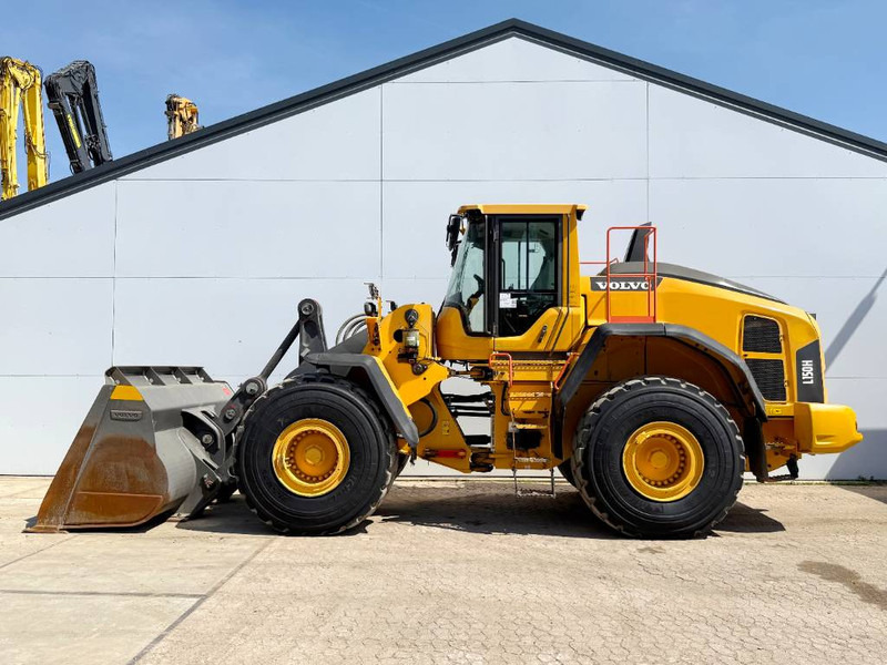 Volvo L150H - German Machine / Auto Greasing / Camera - Колесен товарач: снимка 1 Volvo L150H - German Machine / Auto Greasing / Camera - Колесен товарач: снимка 1