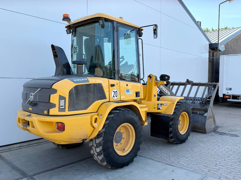 Volvo L30G - German Machine / 3rd Function - Колесен товарач: снимка 5 Volvo L30G - German Machine / 3rd Function - Колесен товарач: снимка 5