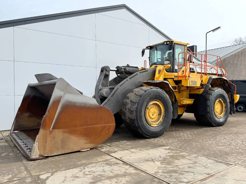 Volvo L350H - Dutch Machine / CDC Steering - Колесен товарач: снимка 2 Volvo L350H - Dutch Machine / CDC Steering - Колесен товарач: снимка 2