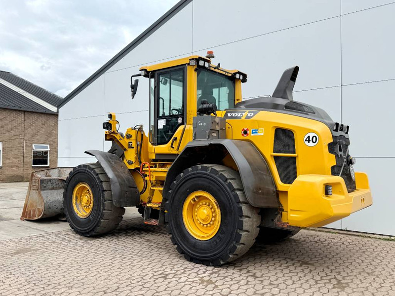 Volvo L70H - German Machine / 3rd Function / CDC - Колесен товарач: снимка 3 Volvo L70H - German Machine / 3rd Function / CDC - Колесен товарач: снимка 3