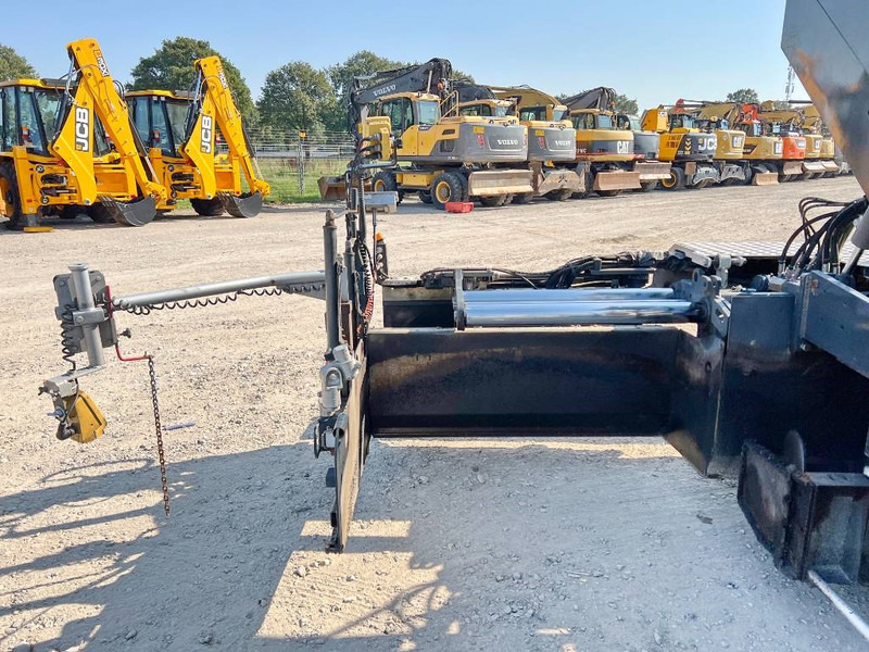Асфалтополагач Volvo P7820C - 6 Meter Paving Width / Topcon GPS System: снимка 15