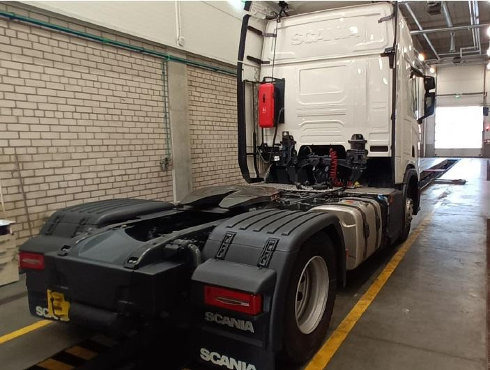 Scania R 450 - Влекач: снимка 3 Scania R 450 - Влекач: снимка 3