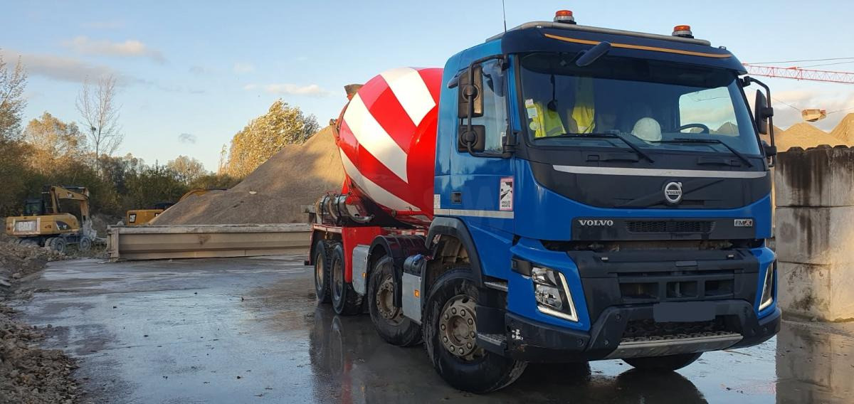 Volvo FMX 410 - Бетоновоз: снимка 3 Volvo FMX 410 - Бетоновоз: снимка 3