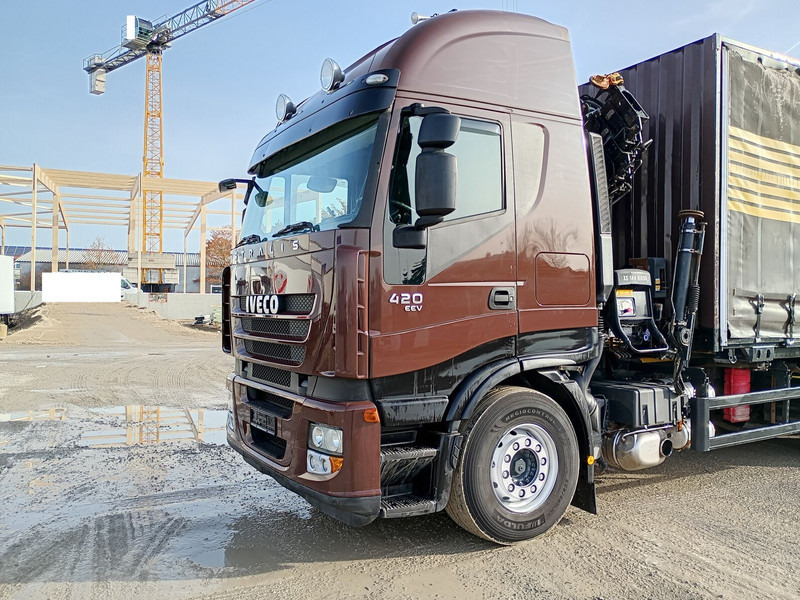 Iveco AS260S42Y/FS - Камион с брезент, Камион с кран: снимка 5 Iveco AS260S42Y/FS - Камион с брезент, Камион с кран: снимка 5