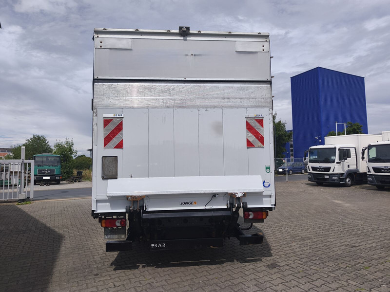 Камион с брезент Iveco Eurocargo 75-210 Plane 3-Sitzer 4x2 Euro 6 LBW (20): снимка 8 Камион с брезент Iveco Eurocargo 75-210 Plane 3-Sitzer 4x2 Euro 6 LBW (20): снимка 8
