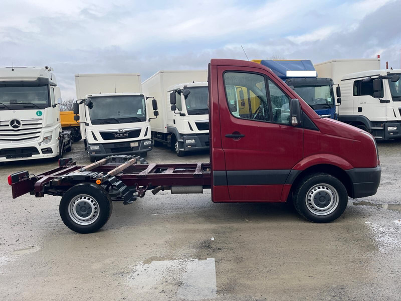 Volkswagen Crafter Fahrgestell 4x2 Euro 5 AHK (6) - Лекотоварен автомобил: снимка 4 Volkswagen Crafter Fahrgestell 4x2 Euro 5 AHK (6) - Лекотоварен автомобил: снимка 4