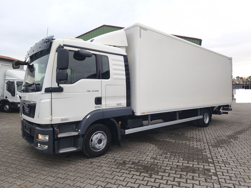 MAN TGL 12.250 Koffer Euro 6 4x2 LBW AHK (33) - Камион фургон: снимка 2 MAN TGL 12.250 Koffer Euro 6 4x2 LBW AHK (33) - Камион фургон: снимка 2