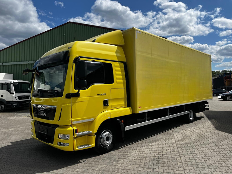 MAN TGL 12.250 Möbelkoffer gFH Euro 6 4x2 AHK Treppe (17) - Камион фургон: снимка 1 MAN TGL 12.250 Möbelkoffer gFH Euro 6 4x2 AHK Treppe (17) - Камион фургон: снимка 1