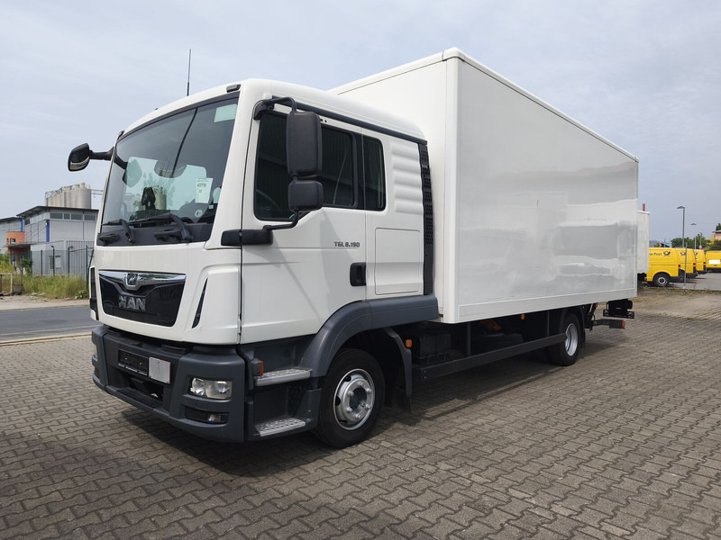 MAN TGL 8.190 Koffer gFH AHK LBW Euro 6 4x2 (11) - Камион фургон: снимка 1 MAN TGL 8.190 Koffer gFH AHK LBW Euro 6 4x2 (11) - Камион фургон: снимка 1