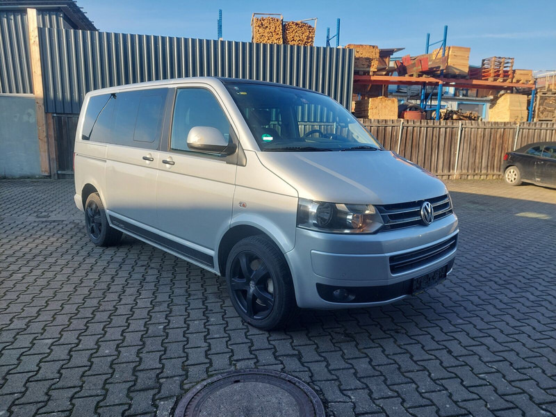 Volkswagen Transporter Multivan AHK Doppelklima Tisch Leder 7-Sitzer - Микробус, Пътнически бус: снимка 2 Volkswagen Transporter Multivan AHK Doppelklima Tisch Leder 7-Sitzer - Микробус, Пътнически бус: снимка 2