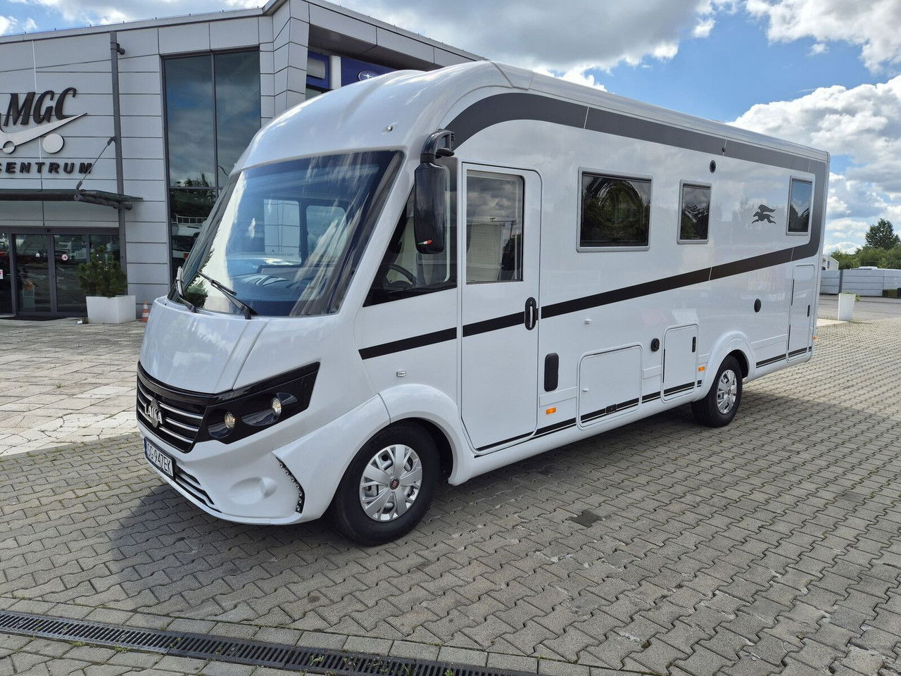 Fiat H4109 Laika H4109 - Друга техника: снимка 1 Fiat H4109 Laika H4109 - Друга техника: снимка 1