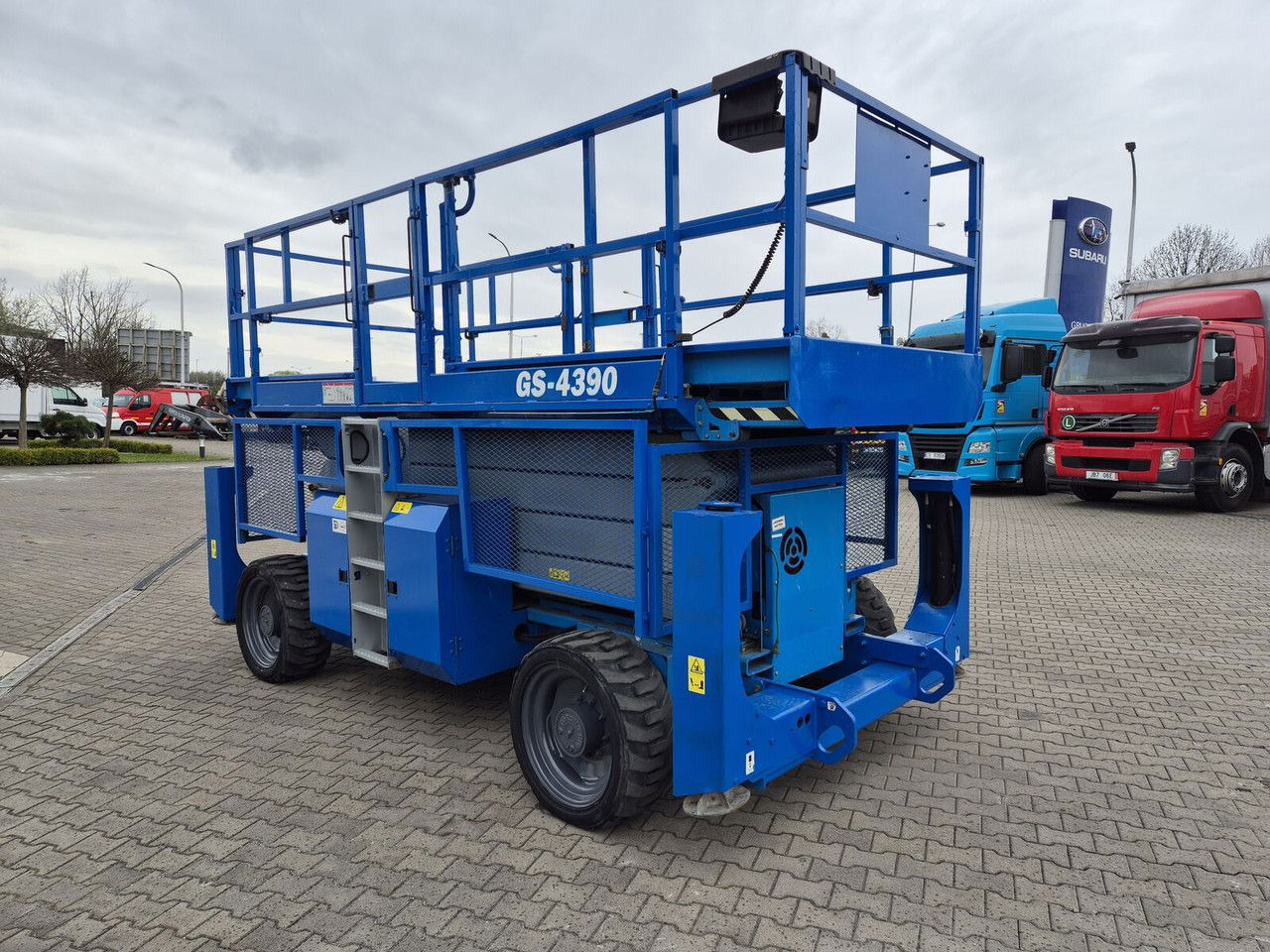 Genie GS 4390 / 15M High / 680KG Load / 1 Owner / Servic ED - Ножична работна платформа: снимка 2 Genie GS 4390 / 15M High / 680KG Load / 1 Owner / Servic ED - Ножична работна платформа: снимка 2