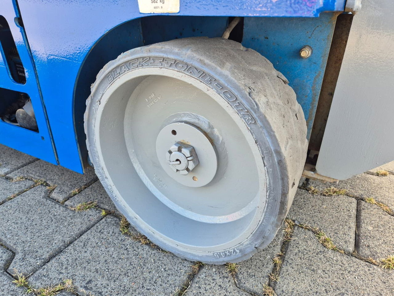 Ножична работна платформа Genie GS1930 / 4X4 / 1 Owner / Serviced: снимка 18